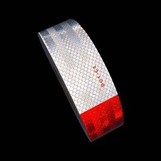 トレーラー メーカーのドット テープ